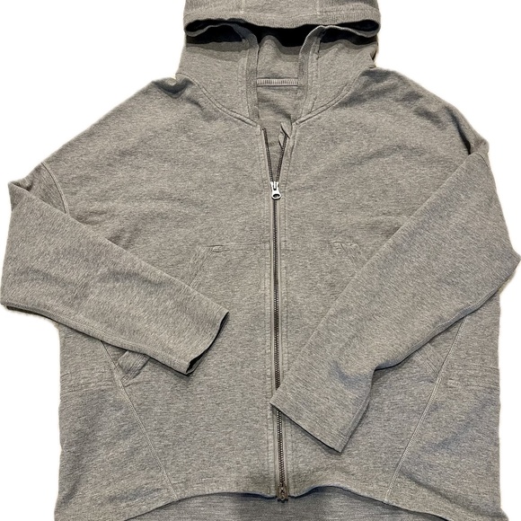 LULULEMON LADIES HOODED SWEATSHIRT SIZE 8 - Picture 1 of 6